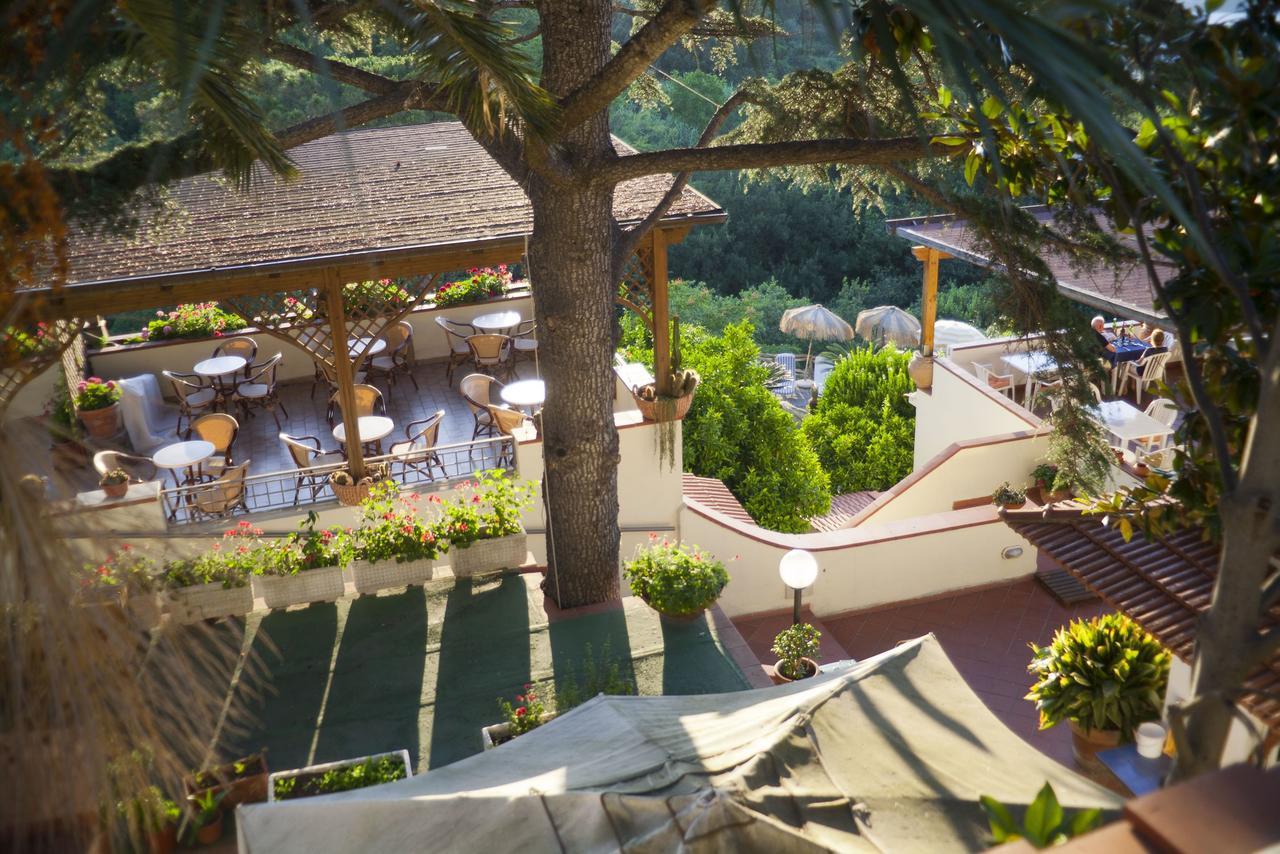 Resort Villa Flavio 카사밋쵸라테르메 외부 사진