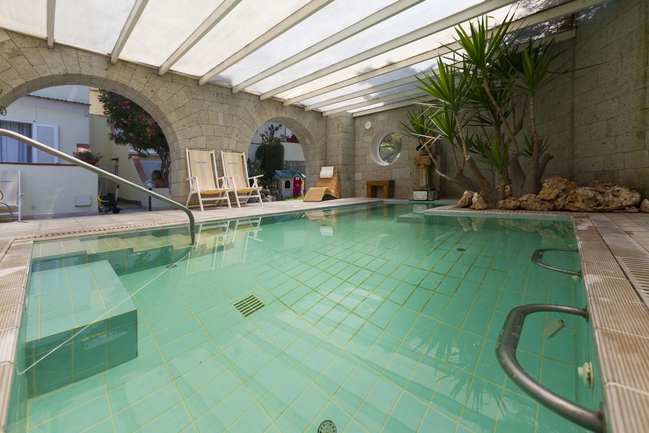 Resort Villa Flavio 카사밋쵸라테르메 외부 사진